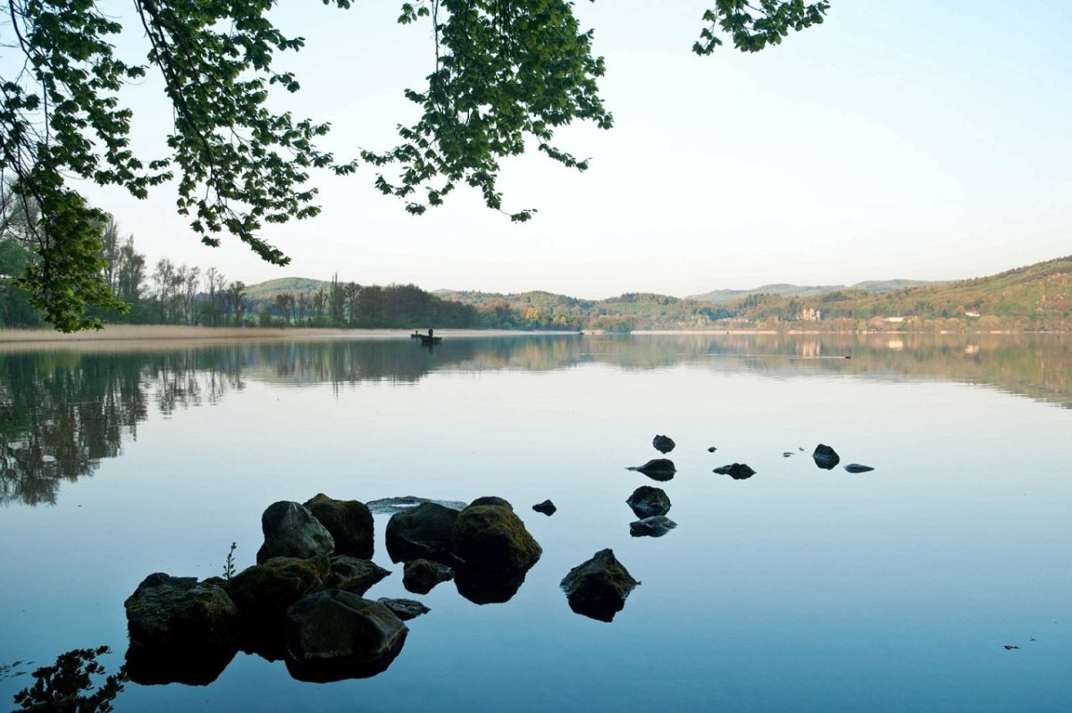 Laacher See-Rheinland Pfalz.jpg