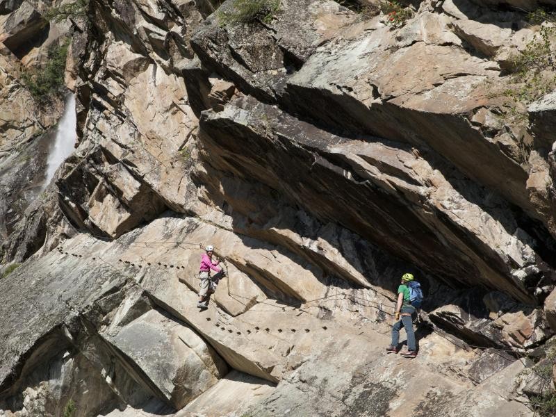 Der Lehner Klettersteig im Ötztal bietet für ambitionierte Kletterer Höchstschwierigkeiten.