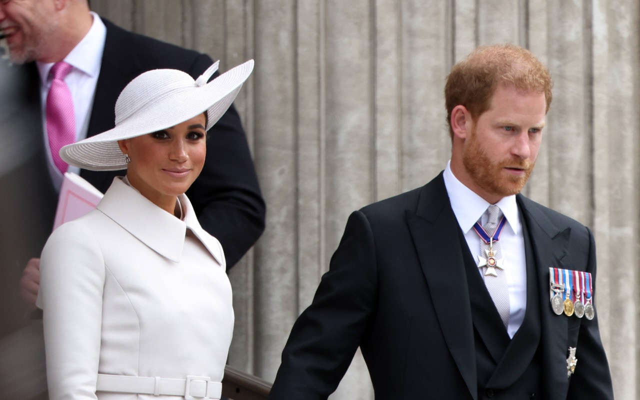 Meghan Markle und Prinz Harry bei ihrer Rückkehr nach London.