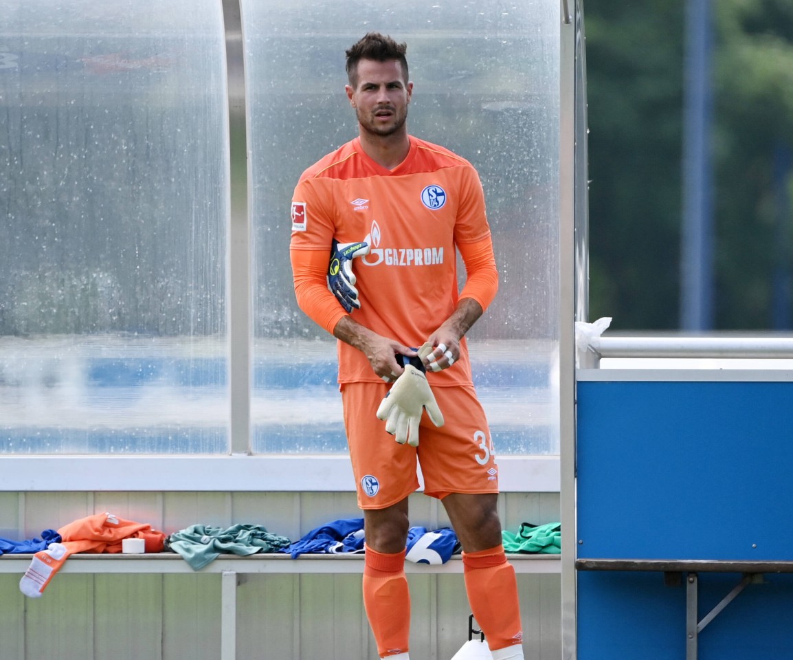 Michael Langer steht im Schalke-Tor.