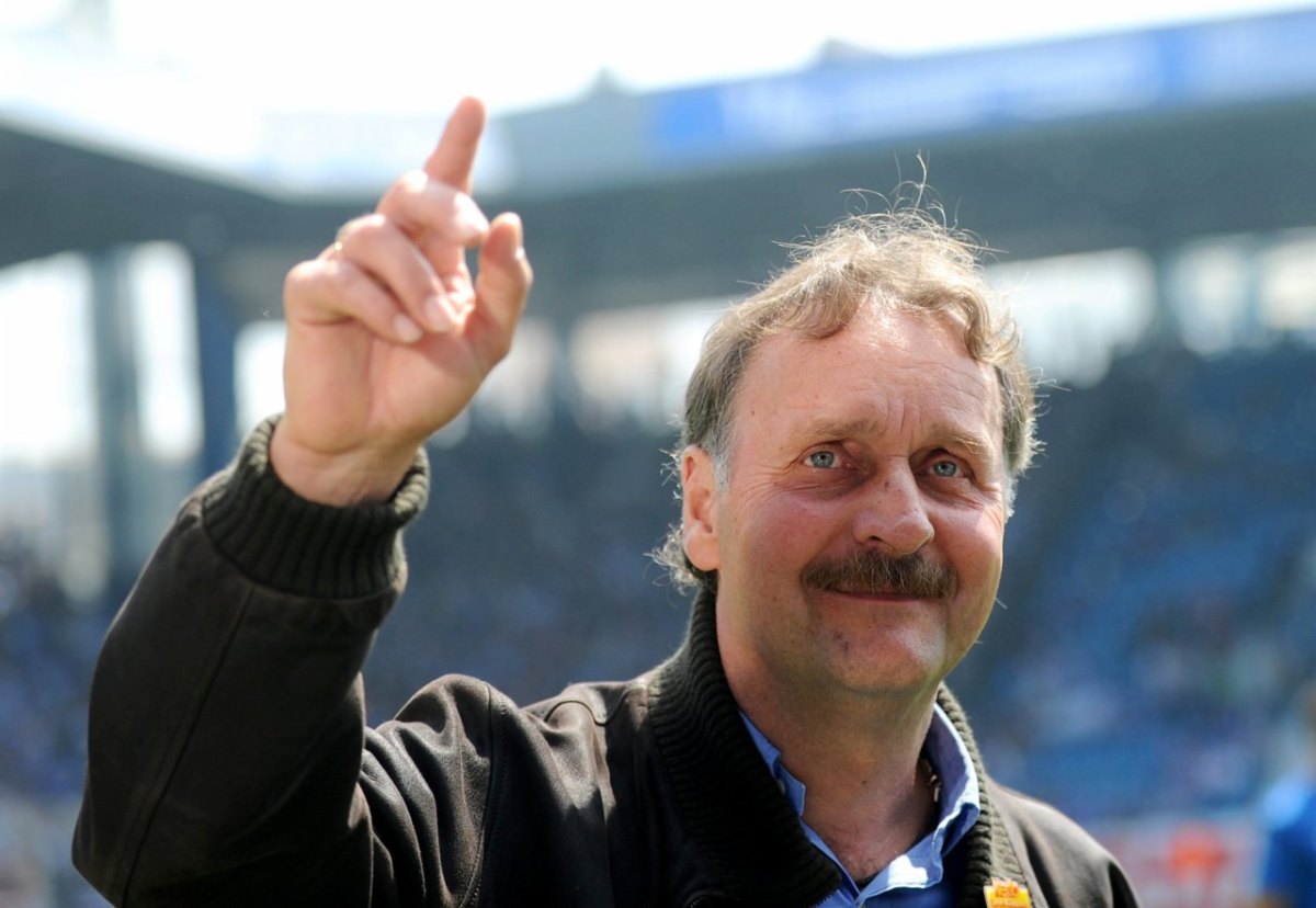 Peter Neururer VfL Bochum.jpg