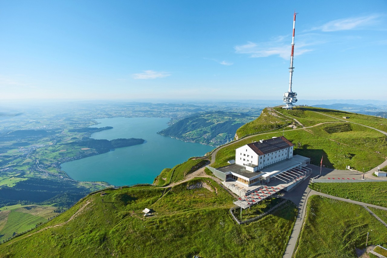 Das heutige Hotel auf der Rigi Kulm. 