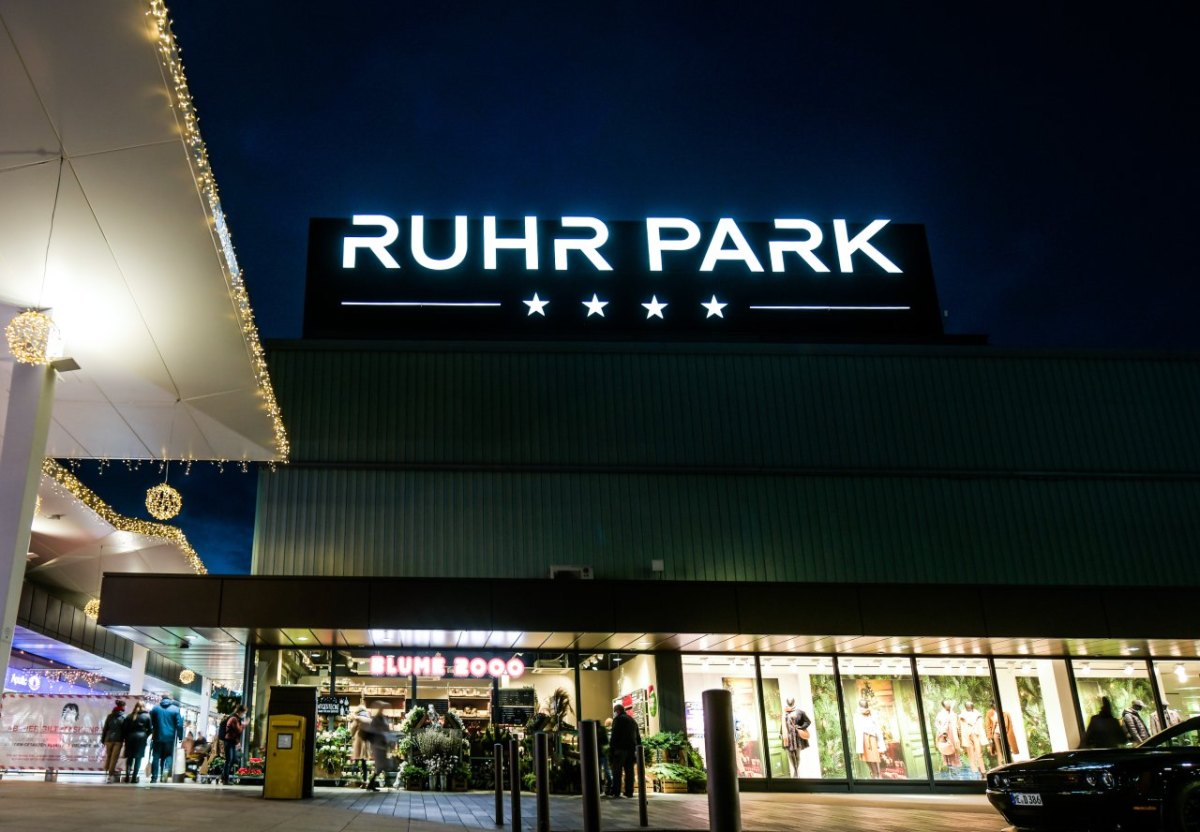 Ruhr Park Bochum.jpg