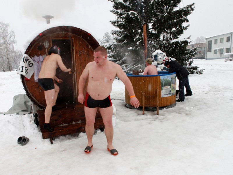 Rund 600 Menschen haben am Sonntag am vierten Europäischen Sauna-Marathon in Estland teilgenommen. 