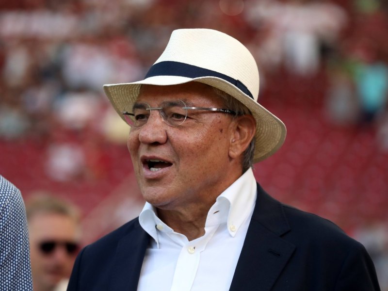 Schalke-Felix-Magath.jpg