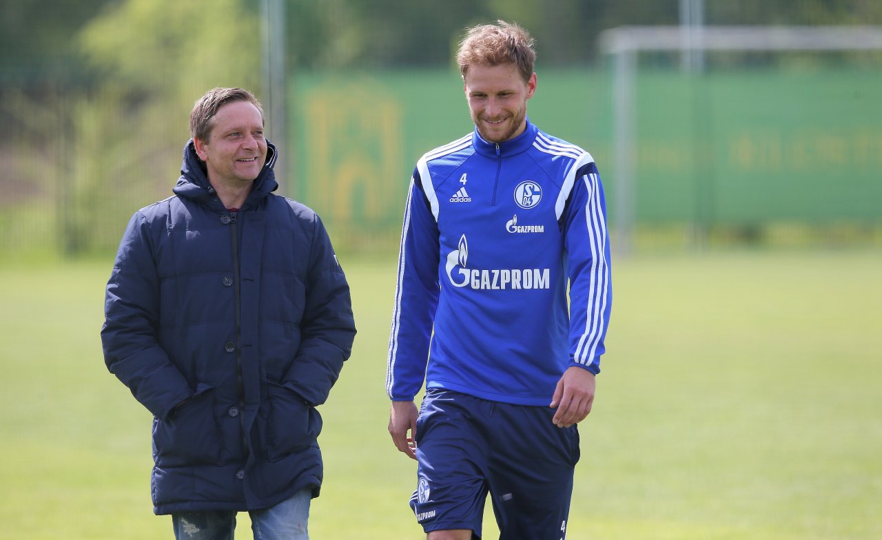 Was Manager Horst Heldt für Schalke 04 jetzt noch tun kann DerWesten.de