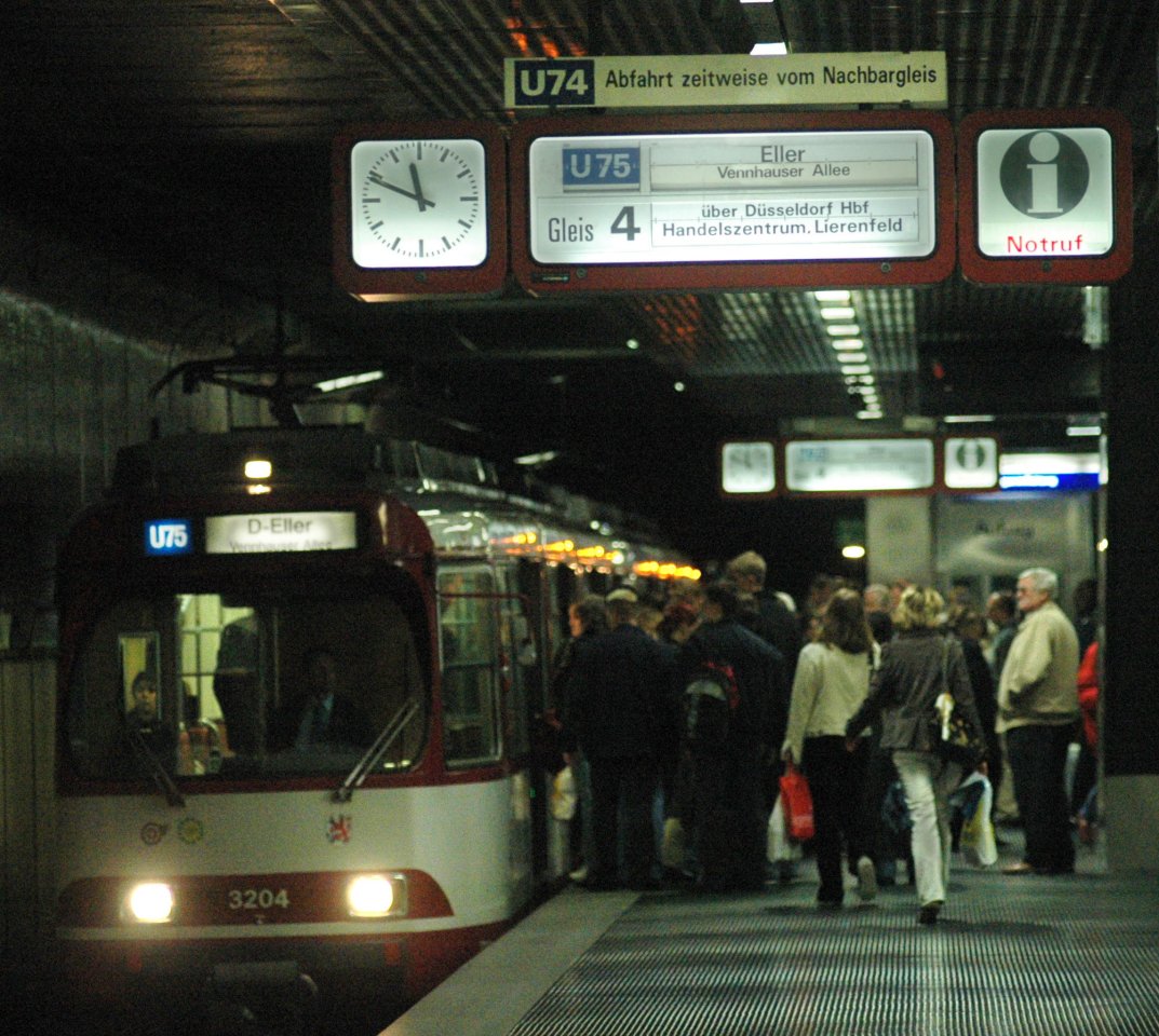 U-Bahn Düsseldorf.jpg