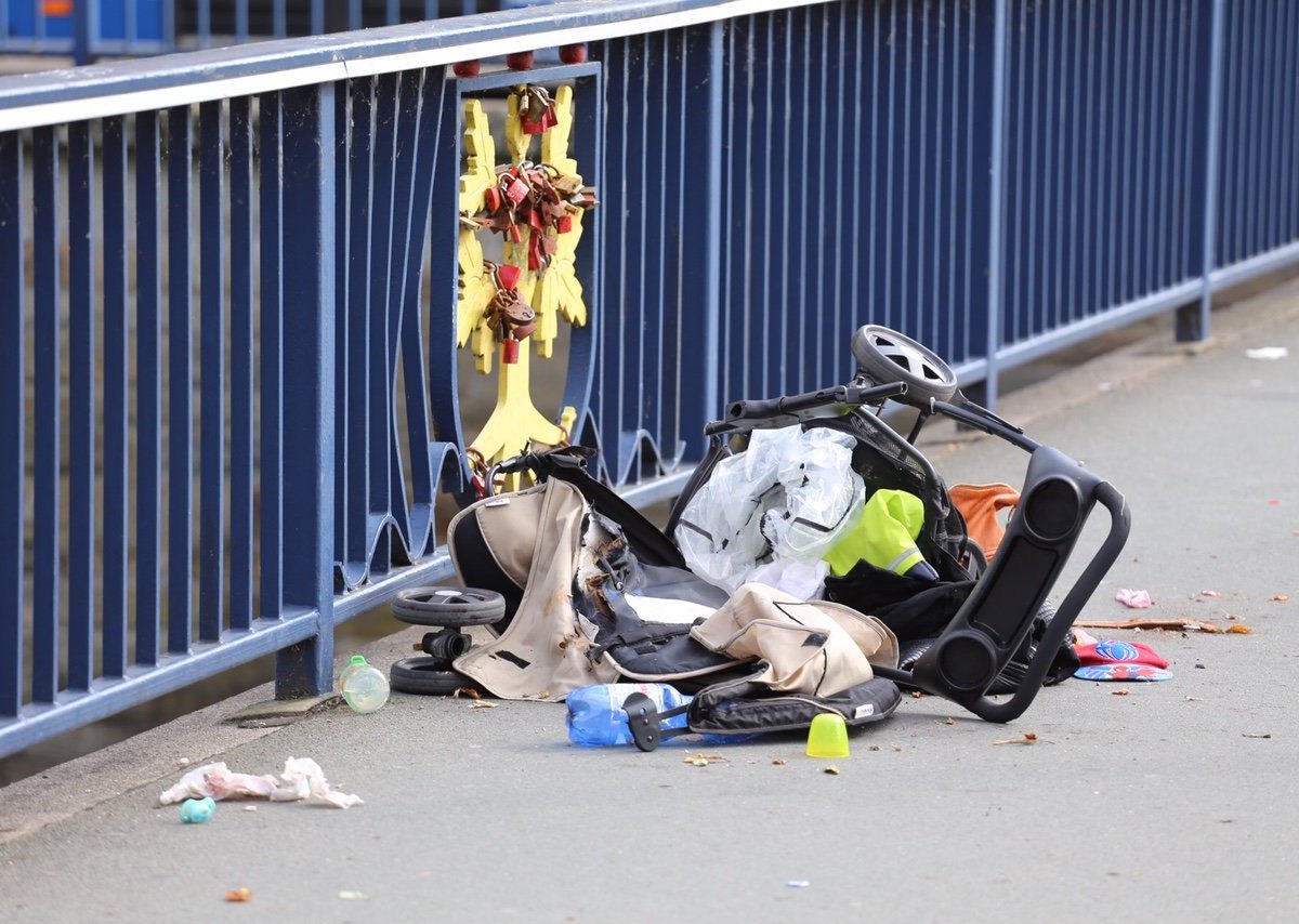 Unfall-Hagen-Kleinkind-Kinderwagen.jpg