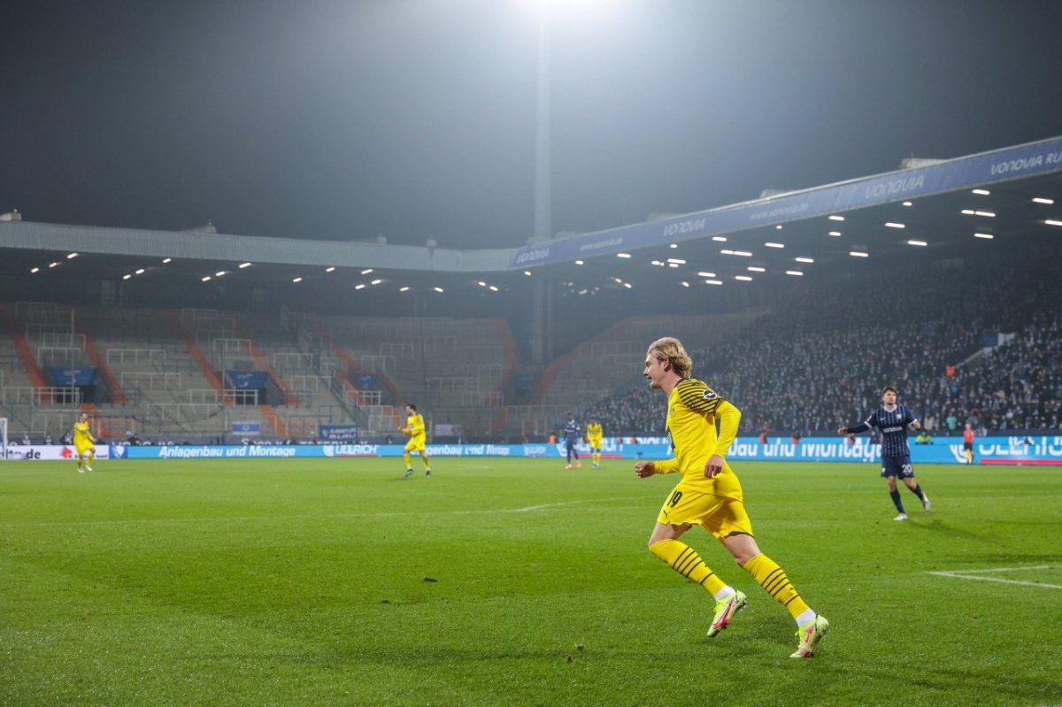 VfL-Bochum-BVB-Zuschaue