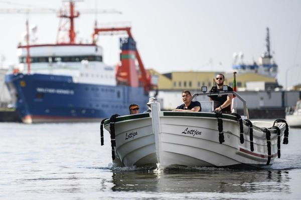 Wassertaxi Bremerhaven.jpg