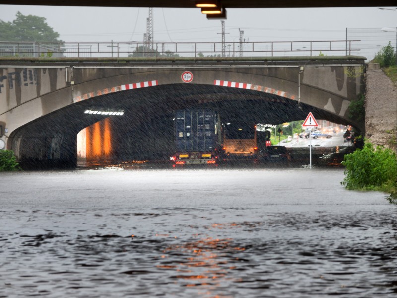 ... hier eine Unterführung in Duisburg ... 