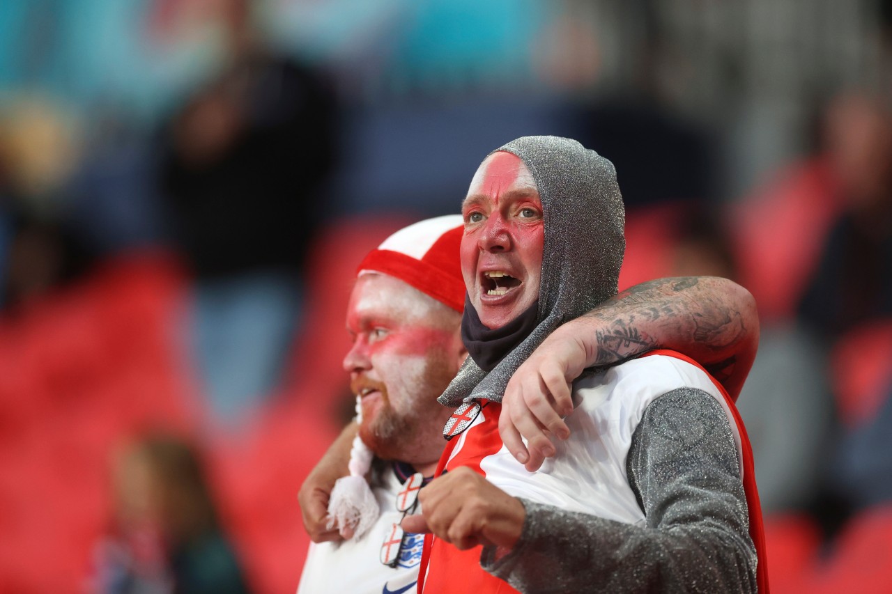 EM 2021: England gegen Schottland ist auch das Duell der beklopptesten Fans.