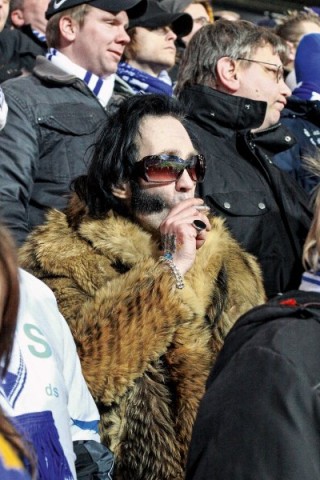 Elvis kennt jeder in Bochum. Er stand jahrelang in Bochums Kurve und verfolgte die Spiele des VFL.