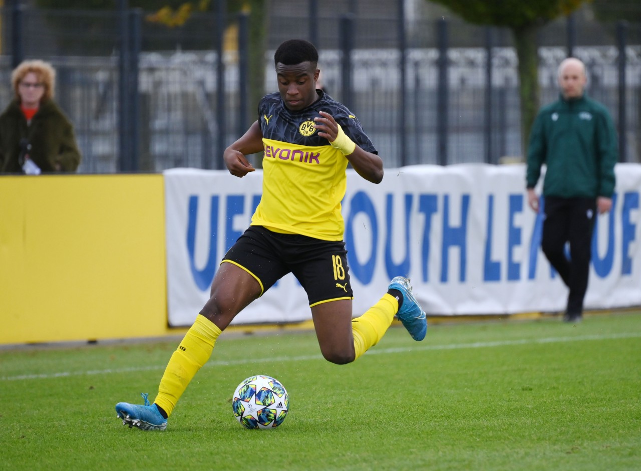 Wann sehen die BVB-Fans den hochtalentierten Youssoufa Moukoko in der Bundesliga?