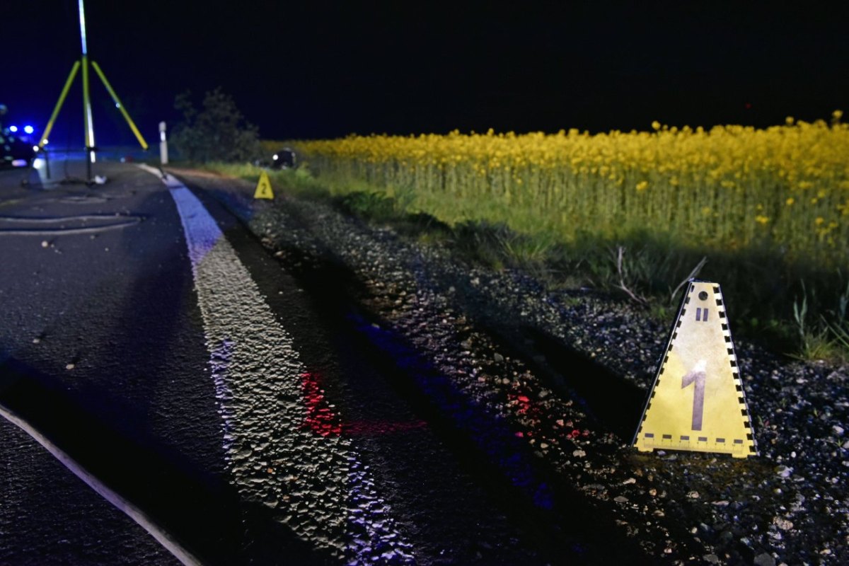 nrw-bielefeld-leiche-auf-straßenkreuzung.jpg