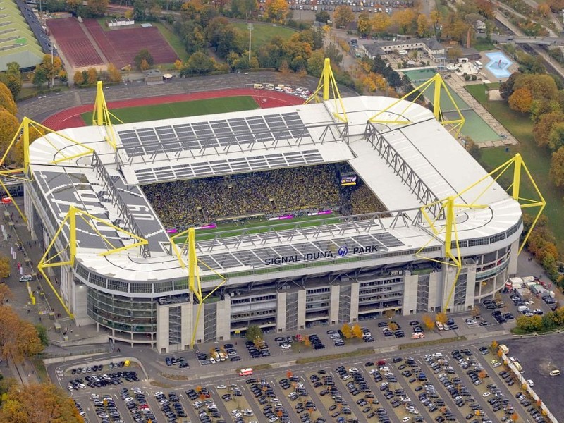 Luftbild, SignalIdunaPark, Westfalenstadion, Revierderby, 1:2, Fans, Bundesliga, Fussball,  Dortmund, Ruhrgebiet, Nordrhein-Westfalen, Deutschland, Europa