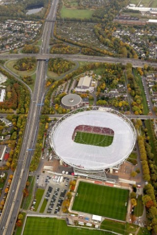 Luftbild, BayArena, Bay-Arena, Bayer Leverkusen gegen FSC Mainz 2:2, Fussballstadion, Bundesliga, Fansblocks,  Leverkusen, Rheinland, Nordrhein-Westfalen, Deutschland, Europa