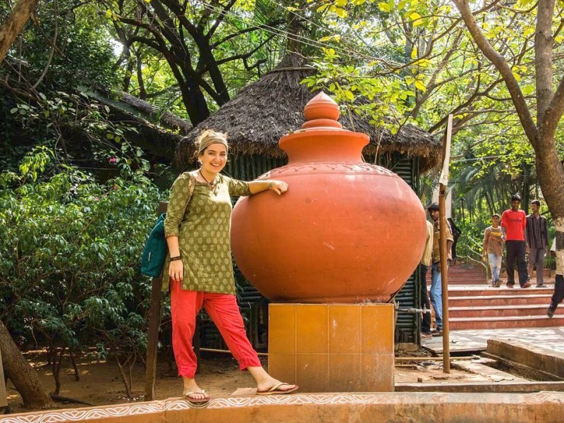 Lizzy Geble aus Hagen fotografiert und filmt derzeit in Indien für die Unesco.