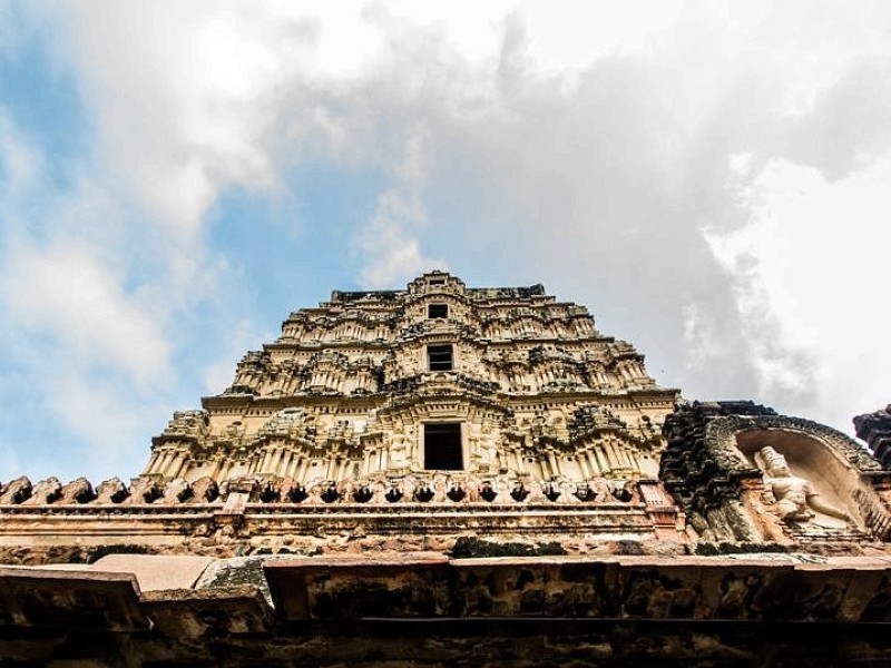 Lizzy Geble aus Hagen fotografiert und filmt derzeit in Indien für die Unesco.