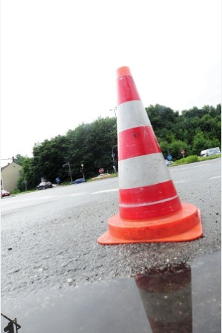 Unwetter im Ennepe-Ruhr-Kreis in Ennepetal, Gevelsberg und Schwelm hat der Starkregen mit Gewitter eine Spur der Verwüstung hinterlassen. Feuerwehr, Technische Betriebe und Polizei arbeiteten bis an den Rand ihrer Kräfte.Foto: Stefan Scherer