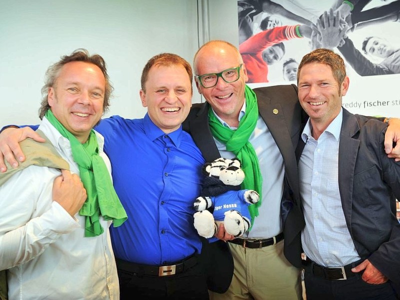 Frank Buchheister (Vorstand FFS), Alexandros Christoudas (2.Pl.), Freddy Fischer und Michael Passon (NRZ).