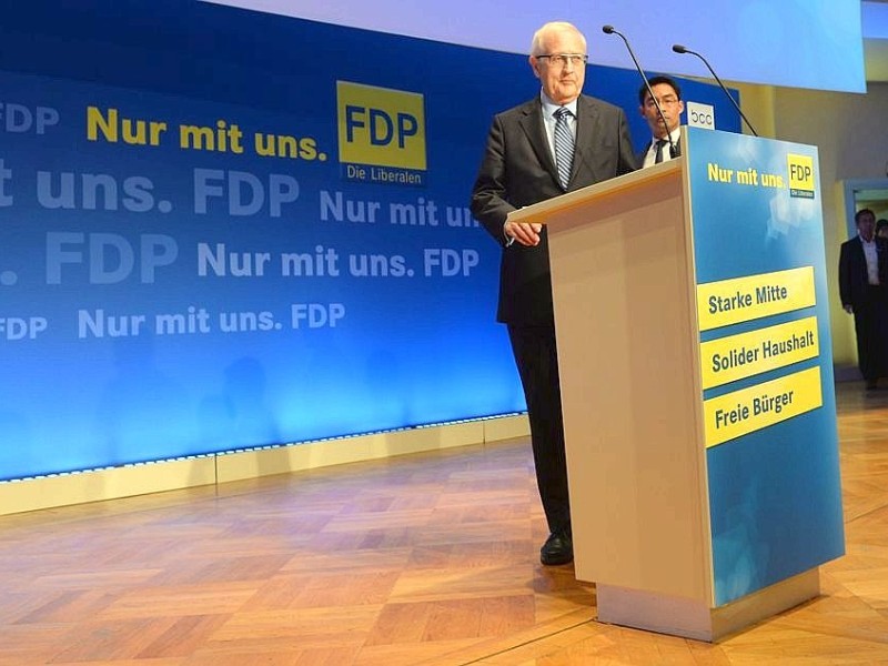 Die FDP hatte bis zuletzt um Leihstimmen von Unions-Anhängern geworben, Merkel hatte dies jedoch abgelehnt.