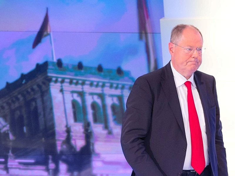 SPD-Kanzlerkandidat Peer Steinbrück sagte, seine Partei habe nicht das Ergebnis erzielt, das wir wollten. Er gratulierte ebenso ...