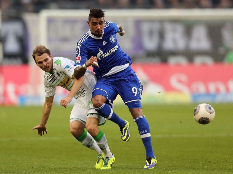 Borussia Mönchengladbach festigte seinen vierten Tabellenplatz und vergrößerte mit einem 2:1 (2:1) gegen den FC Schalke 04 seinen Vorsprung vor dem Verfolger auf sieben Punkte.