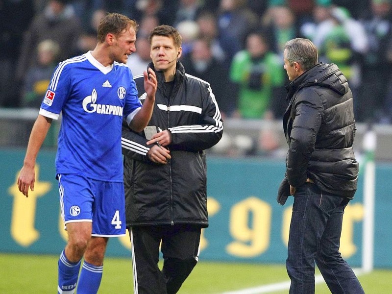 Borussia Mönchengladbach festigte seinen vierten Tabellenplatz und vergrößerte mit einem 2:1 (2:1) gegen den FC Schalke 04 seinen Vorsprung vor dem Verfolger auf sieben Punkte.