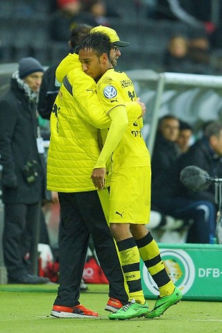 Frankfurt musste sich trotz guter Leistung in einem ausgeglichen Spiel zweier Fußball-Bundesligisten spät mit 0:1 (0:0) geschlagen geben