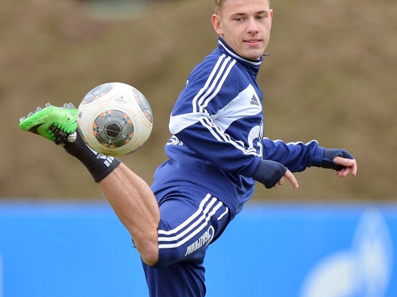 Training FC Schalke 04 am Donnerstag, 13.02.2014 in Gelsenkirchen.Im Bild Schalkes Max Meyer (7)Foto: Joachim Kleine-Büning/WAZ FotoPool