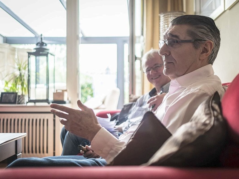 Rudi Assauer lebt bei seiner Tochter Bettina Michel in Herten und erkennt seine Umwelt noch – nur das Sprechen fällt ihm schwer.    Foto: Jakob Studnar / fotopool