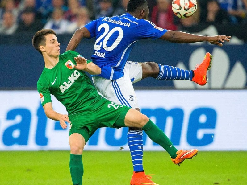 Schalke 04 feierte einen wichtigen, allerdings auch glücklichen 1:0-Sieg gegen den FC Augsburg - und musste diesen Sieg teuer bezahlen: Julian Draxler verletzte sich wohl schwer am Oberschenkel.