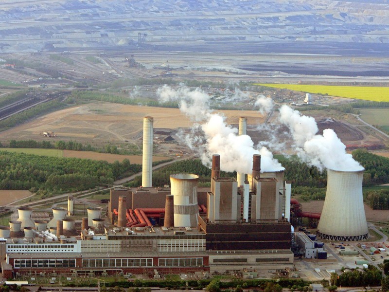 Braunkohle-Kraftwerk Weisweiler bei Eschweiler (2293 KW)