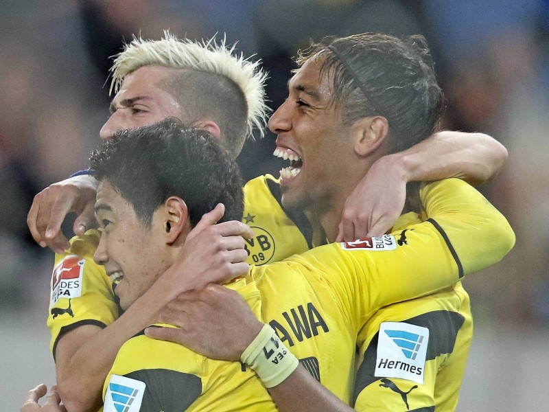Der BVB gewann beim VfB Stuttgart mit 3:2.
