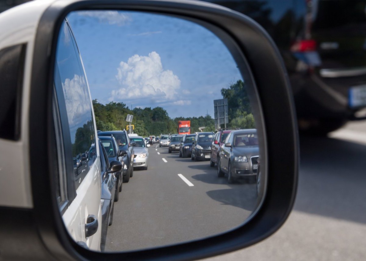 rettungsgasse-feuerwehr.jpg