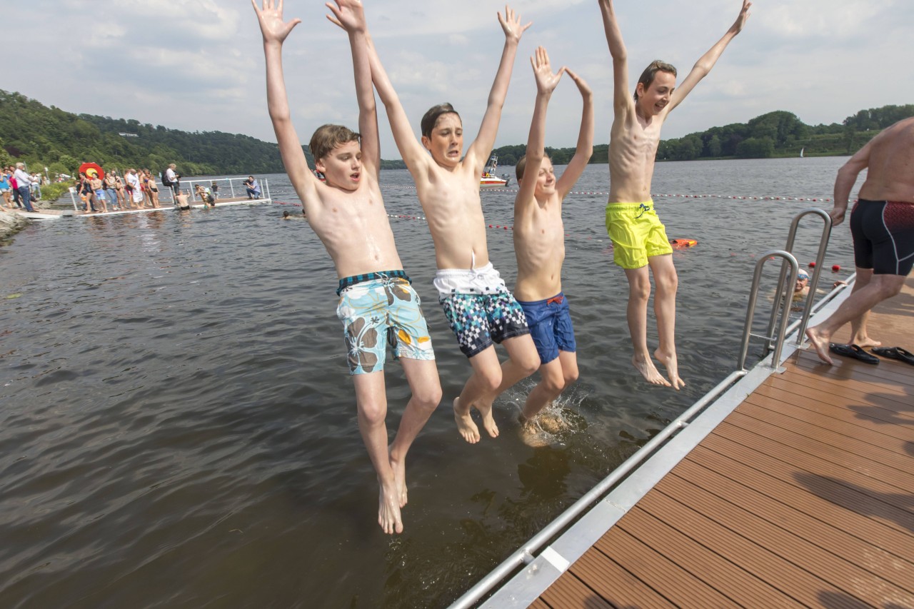 Ruhrgebiet: In gewissen Gewässern kannst du bedenkenlos baden. (Symbolbild)