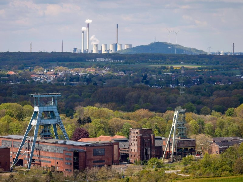 ruhrpott zeche.jpg