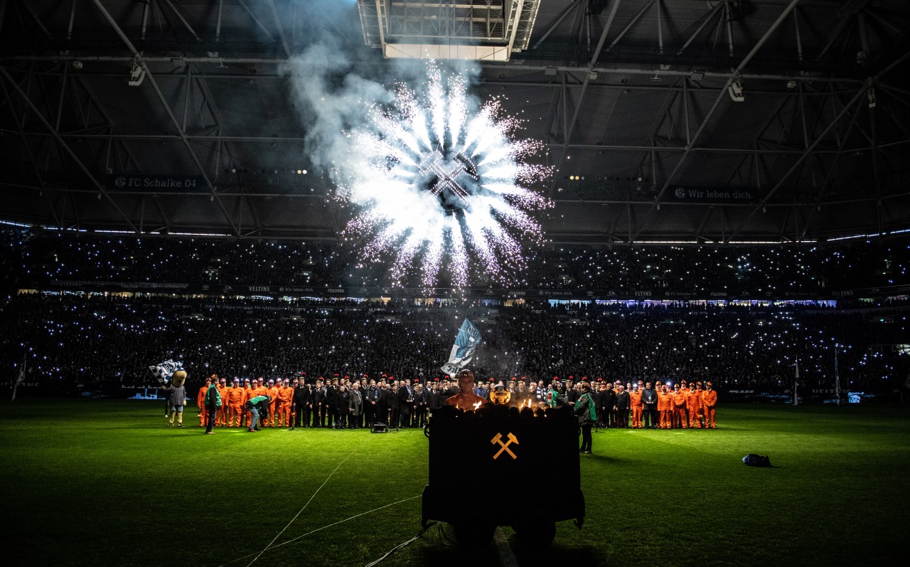 Bewegende Szenen vor dem Spiel!