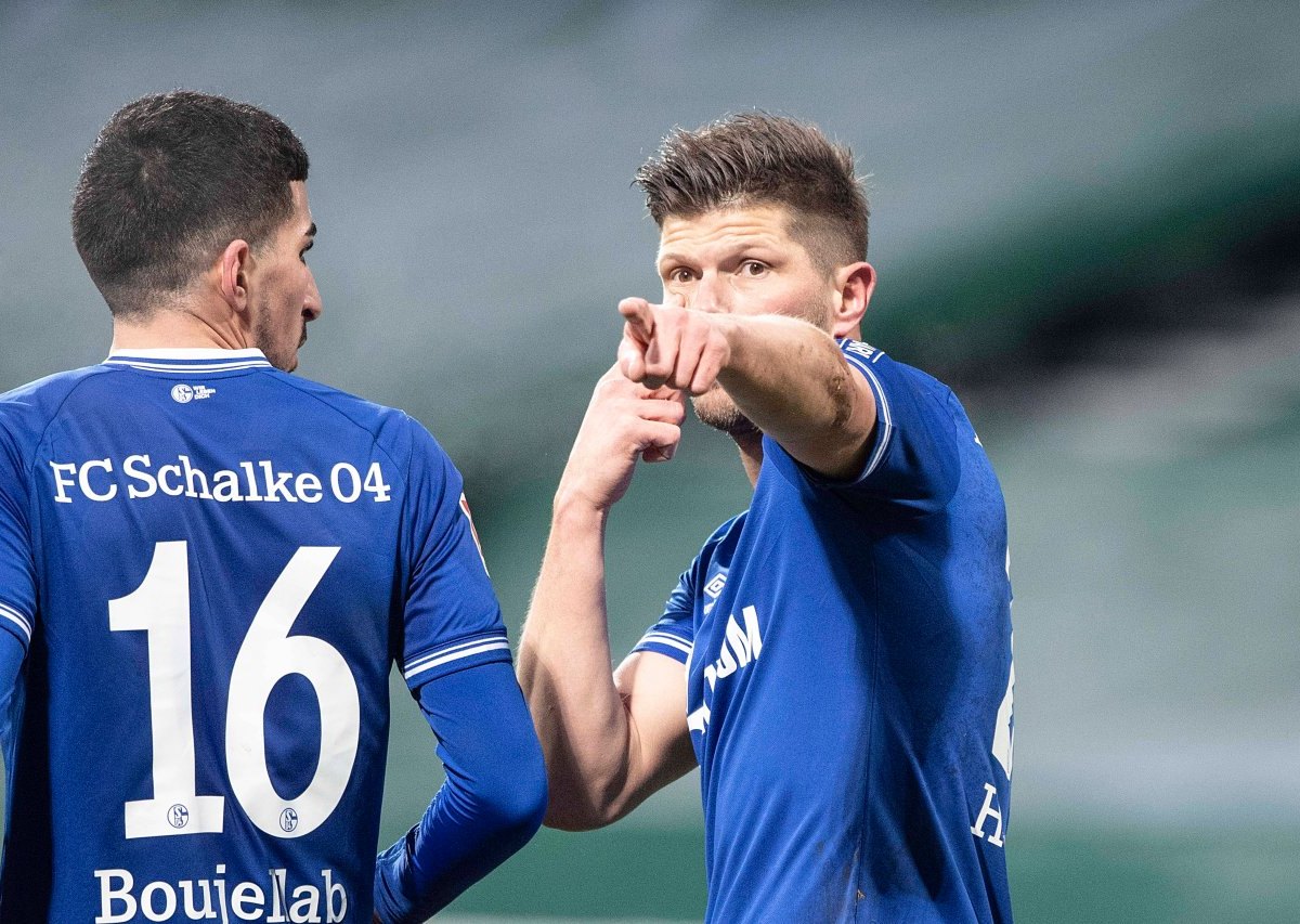 schalke-huntelaar.jpg