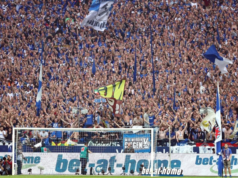 schalke-nordkurve.jpg