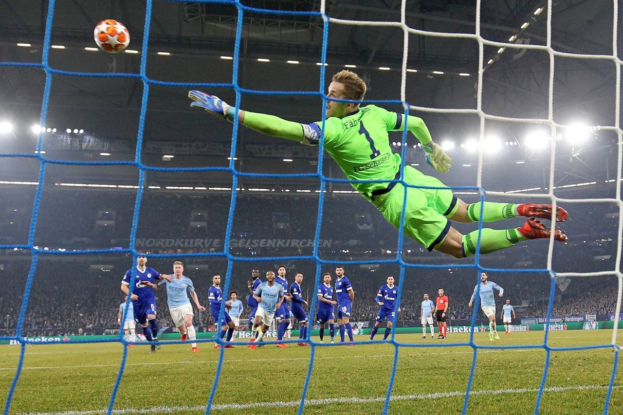 Beim Treffer von Leroy Sané gab's für Ralf Fährmann nichts zu halten.