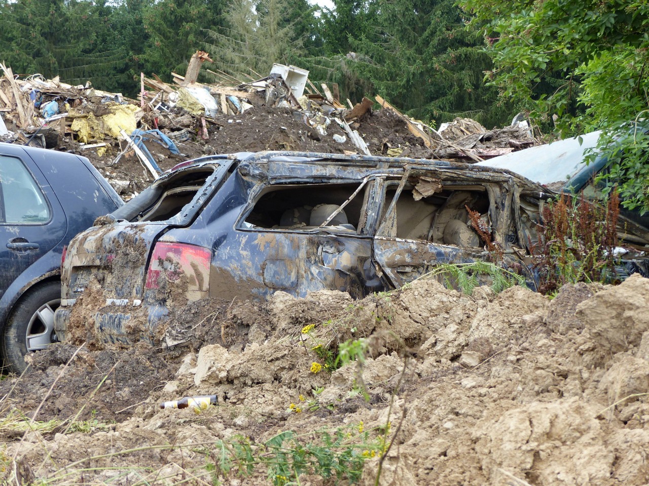 Die Hochwasser-Katastrophe in NRW und Rheinland-Pfalz hat manchen Menschen alles genommen.