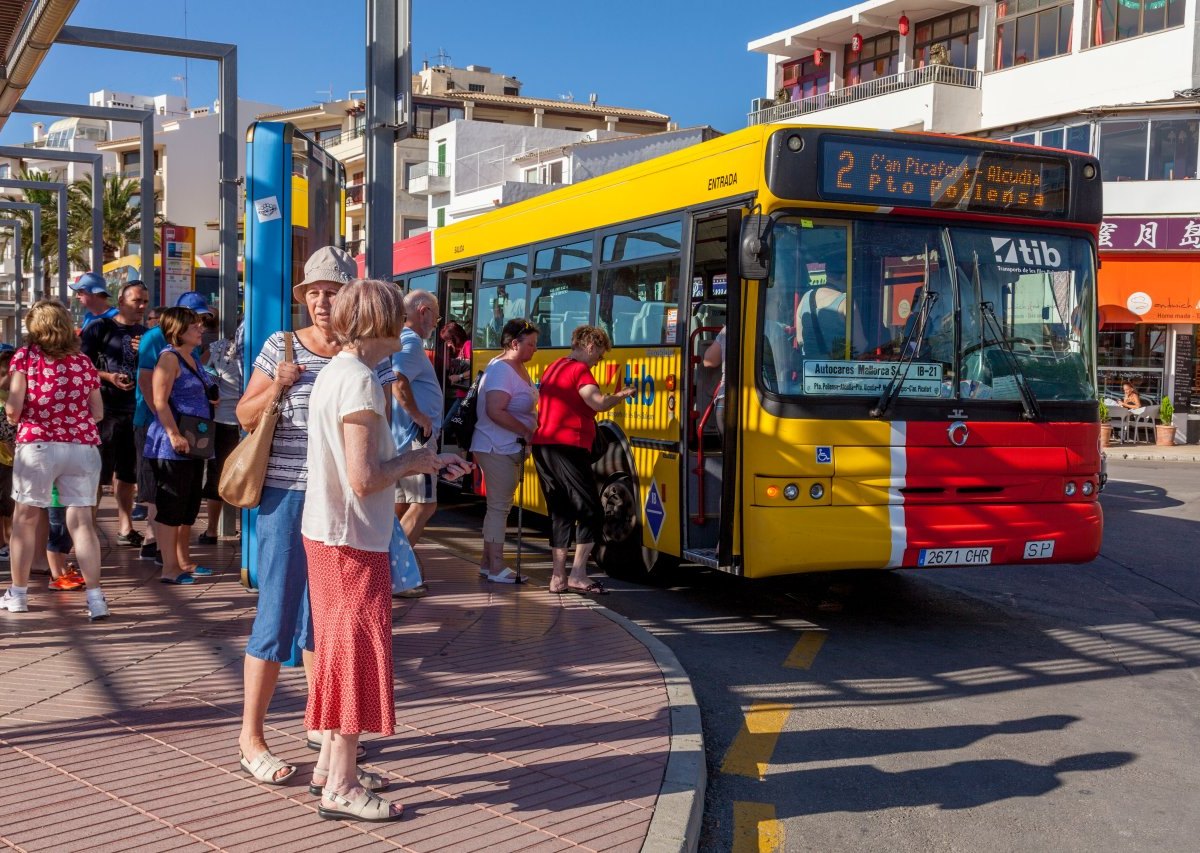 urlaub-auf-mallorca-bus-tib.jpg