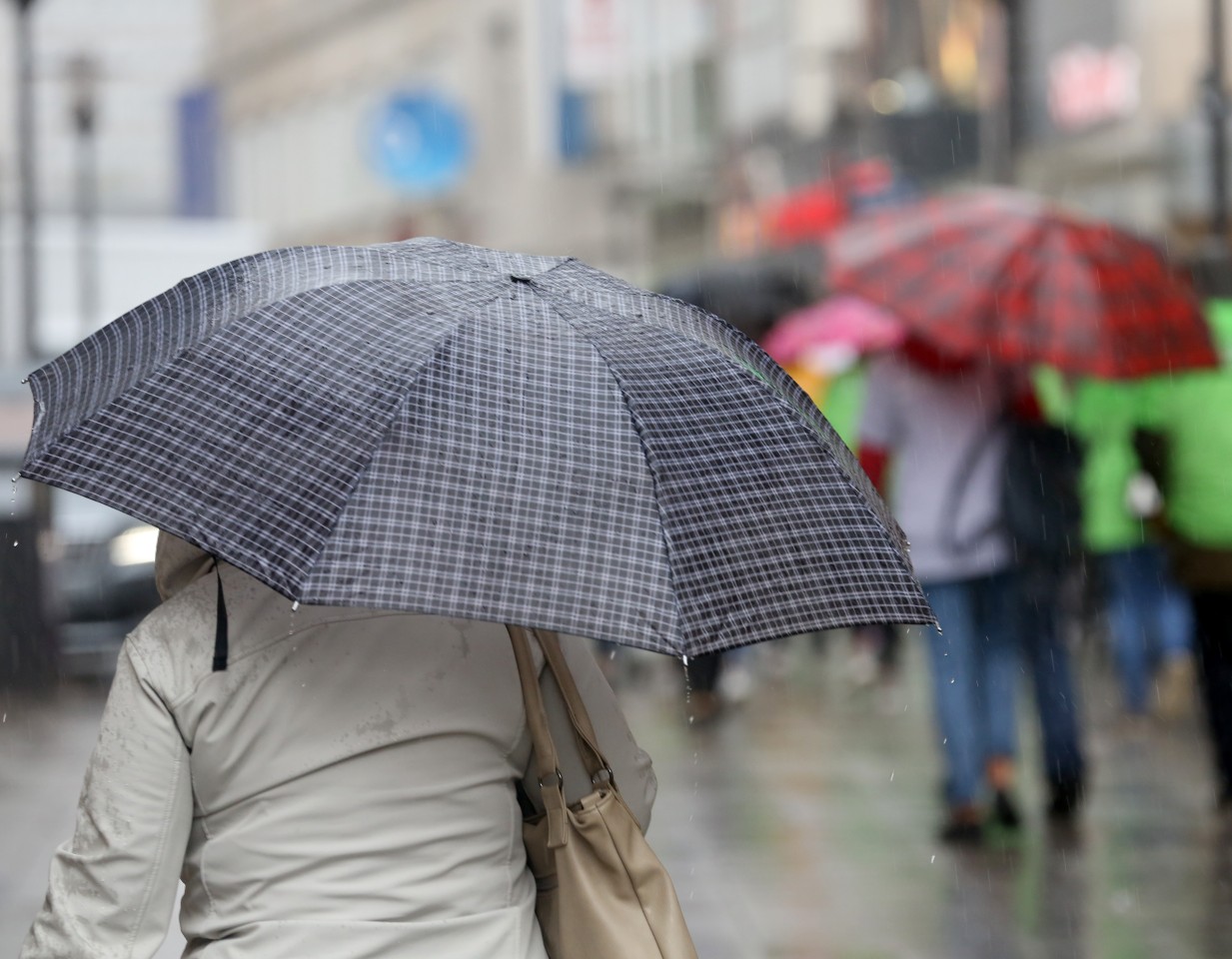 Es wird wieder regnerisch in NRW. (Symbolbild)