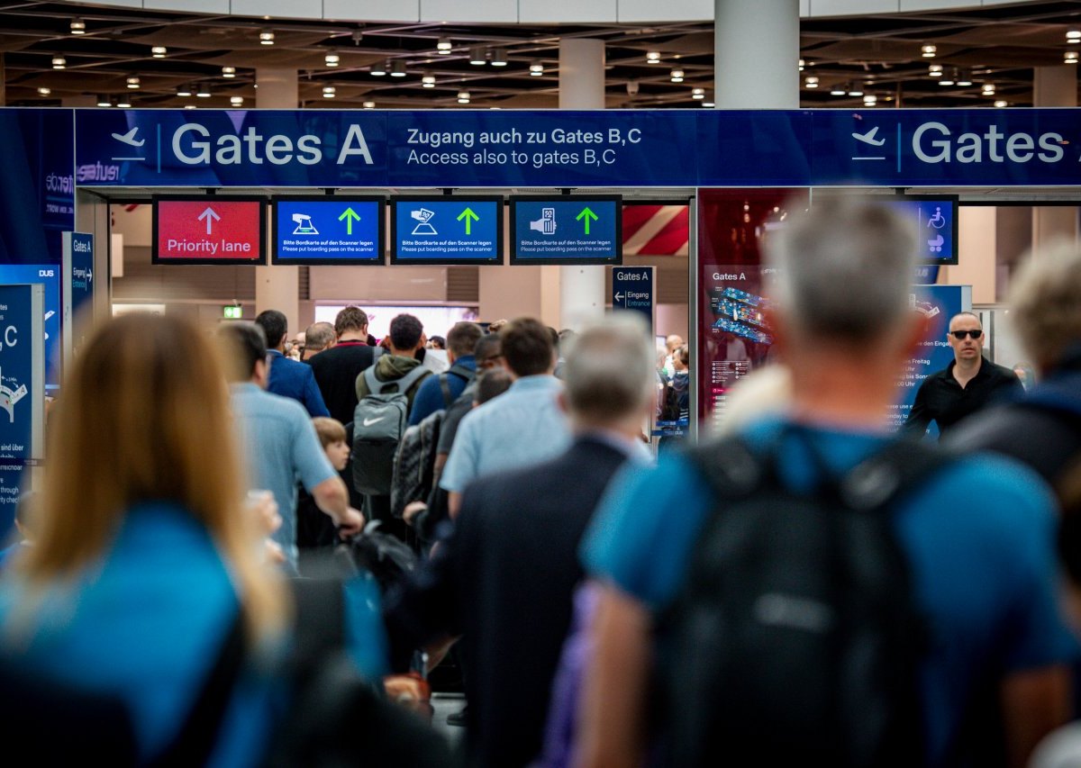 Flughafen-Düsseldorf-cgn-chaos.jpg