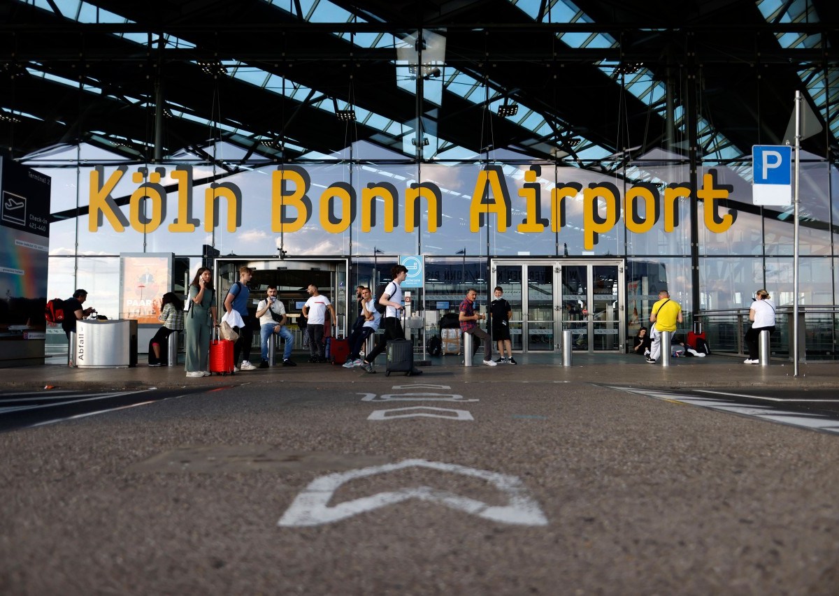 Flughafen Köln Bonn.jpg