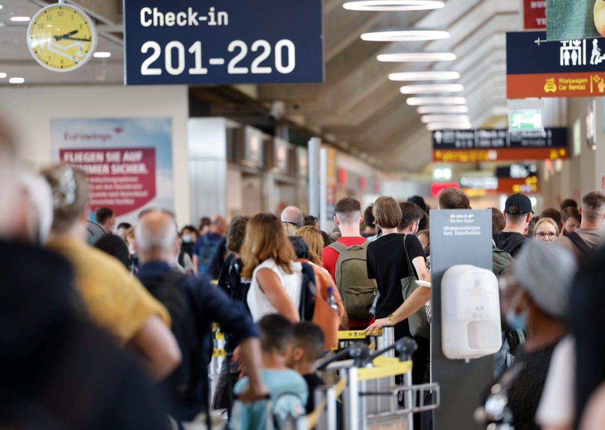 Flughafen Köln/Bonn-Chaos.jpg