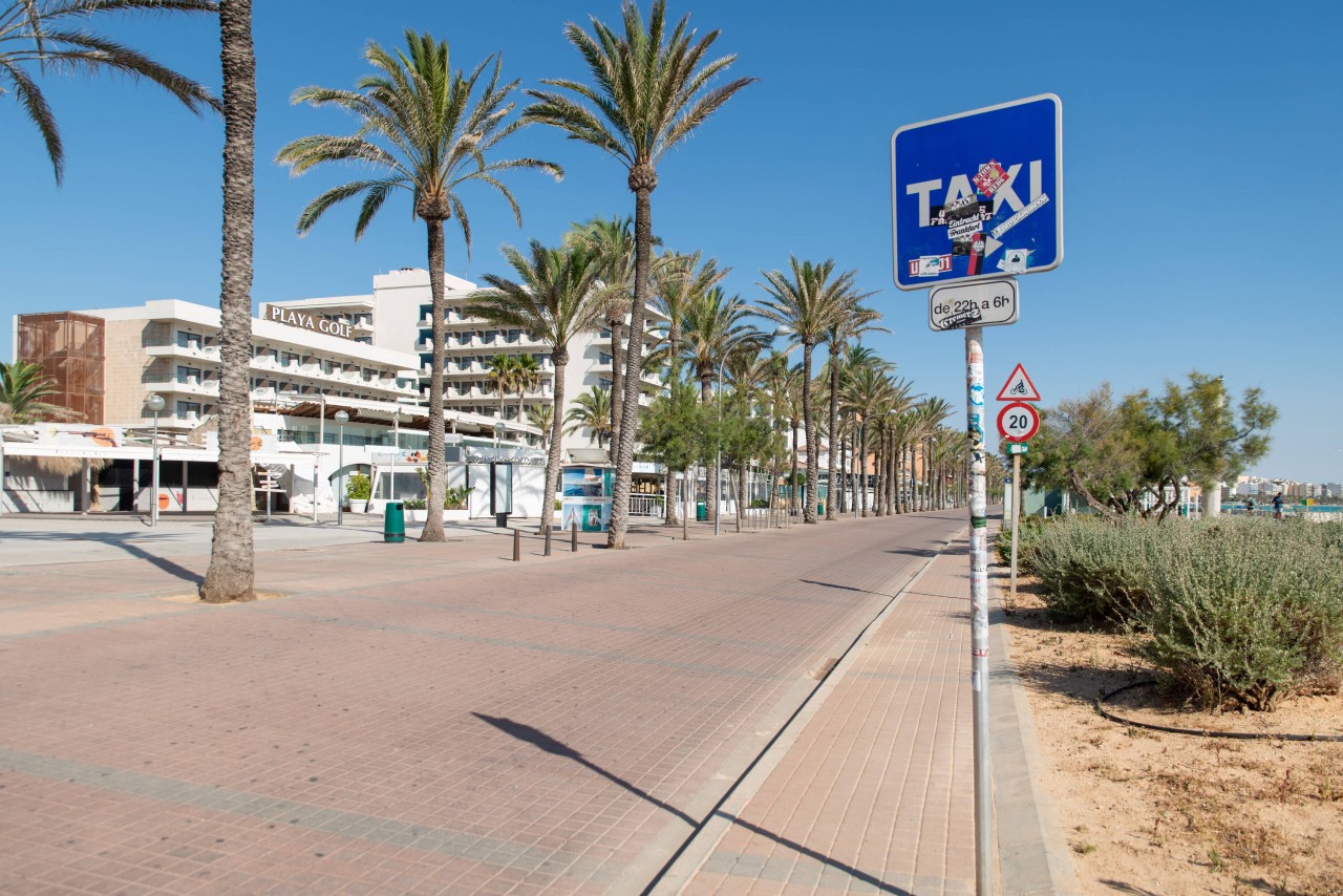 DAS könnte deinen Urlaub auf Mallorca überschatten! (Symbolbild)