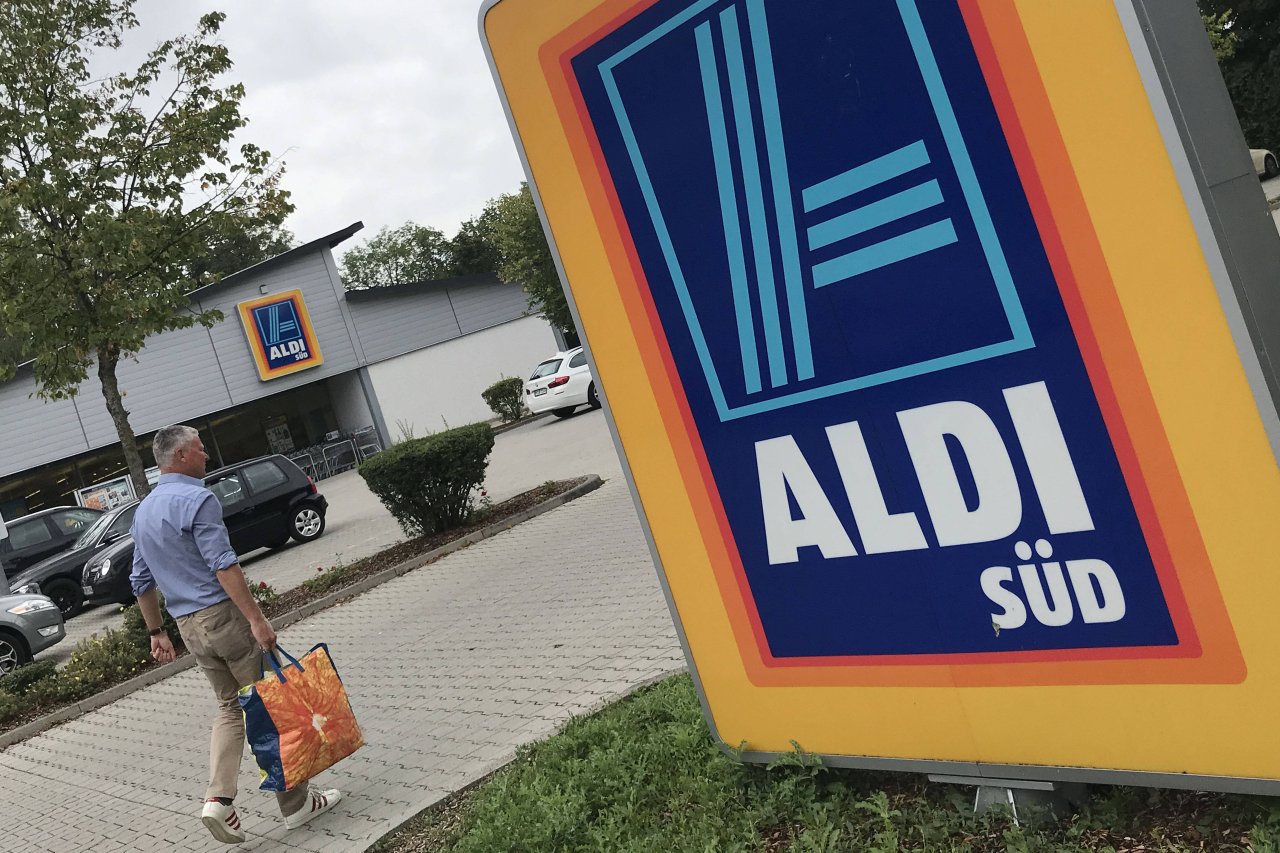 Die Fleischpreise bei Aldi sinken. (Symbolbild)